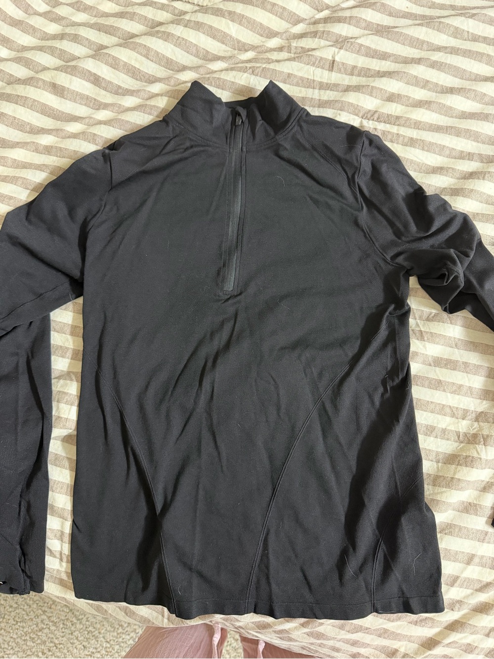 Fabletics quarter zip - Picture 2 of 2